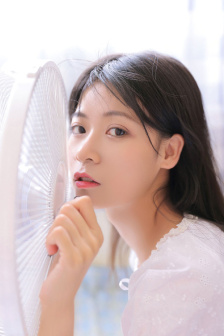 农场主的三个女儿集免费观看